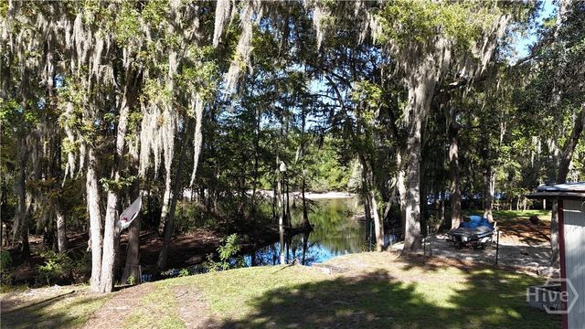 105 Shad Road, Bloomingdale, GA 31302