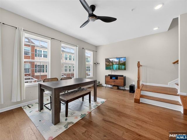 81 Landmark Lane, Fair Lawn, NJ 07410