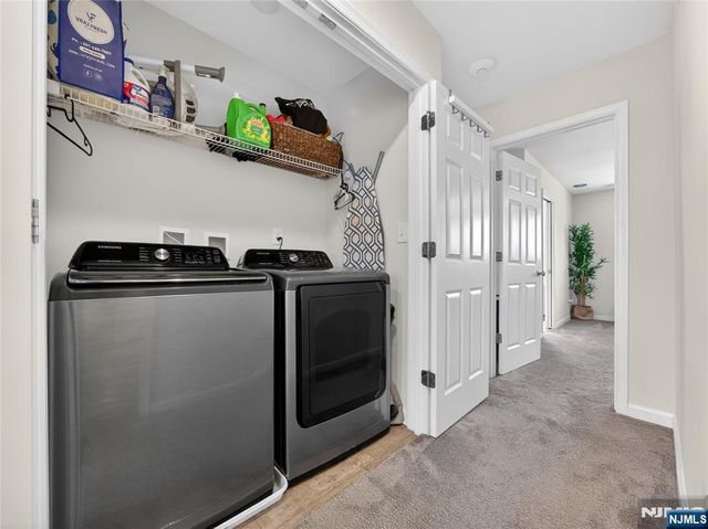 81 Landmark Lane, Fair Lawn, NJ 07410