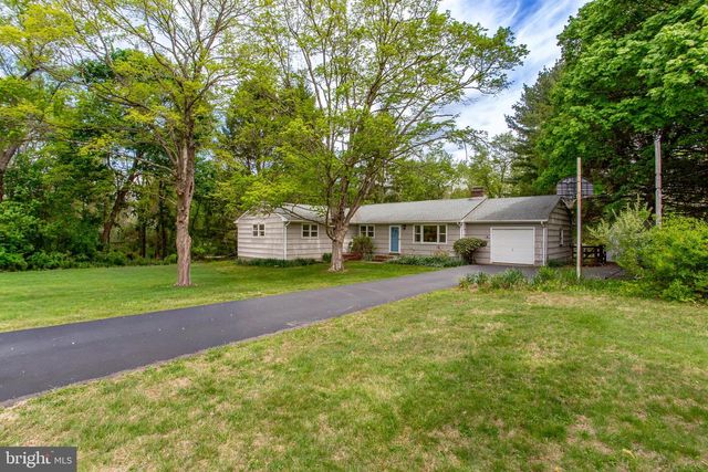 40 UNION RD, Clinton, NJ 08809