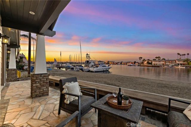 5503 E Ocean Boulevard, Long Beach, CA 90803