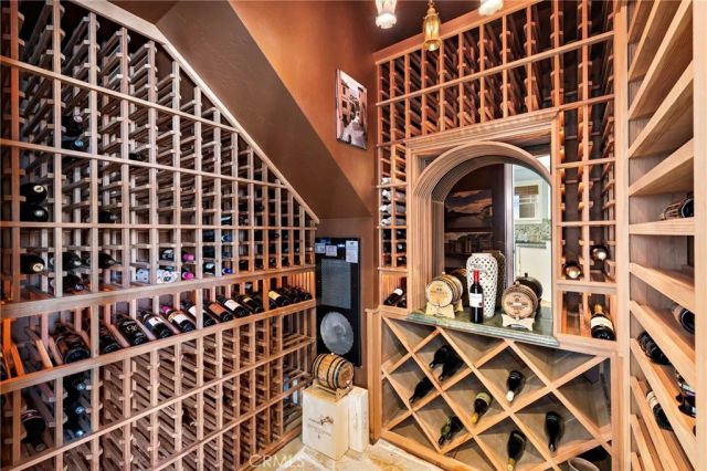 5503 E Ocean Boulevard, Long Beach, CA 90803