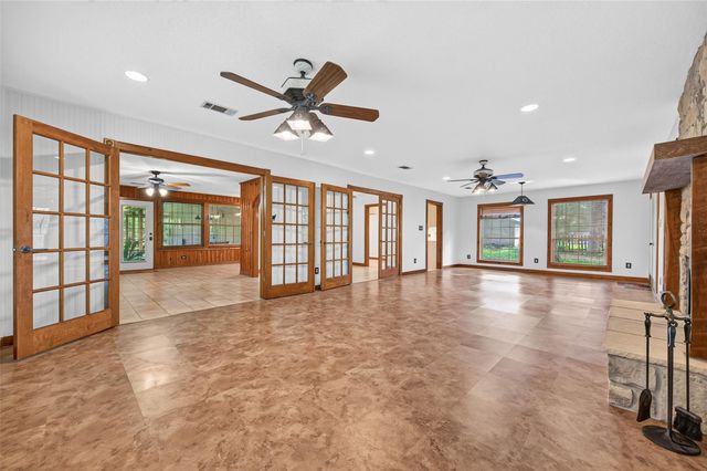 13996 Kidd Road, Conroe, TX 77302