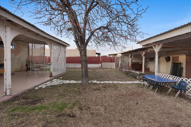 402 Perizzite Avenue, Belen, NM 87002