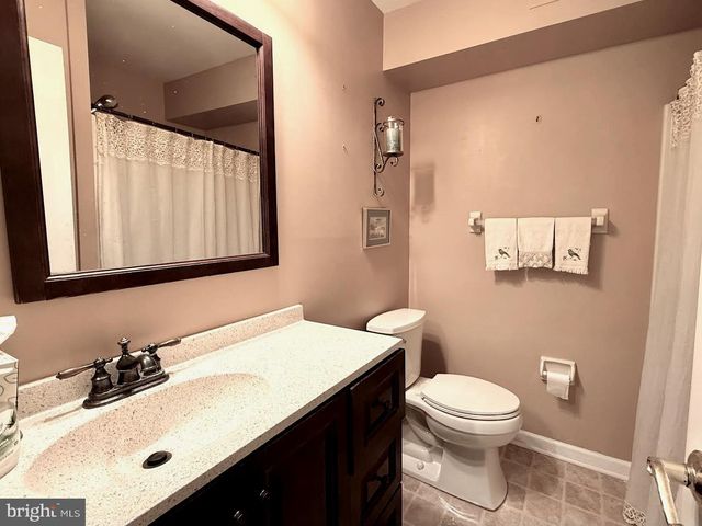 303-A HARWOOD CT, Mount Laurel, NJ 08054