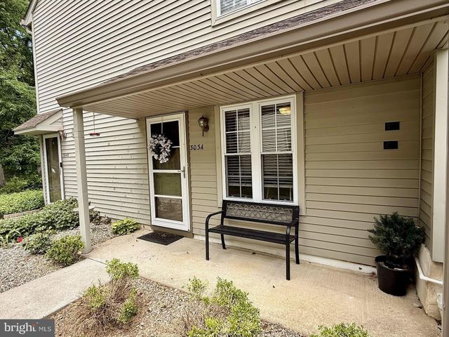 303-A HARWOOD CT, Mount Laurel, NJ 08054