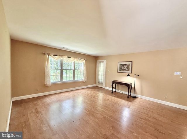 303-A HARWOOD CT, Mount Laurel, NJ 08054