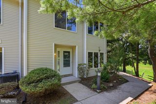 2708 MARYANNES CT #2708, North Wales, PA 19454