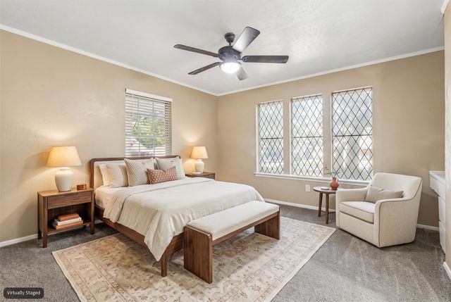 615 Country Green Lane, Arlington, TX 76011