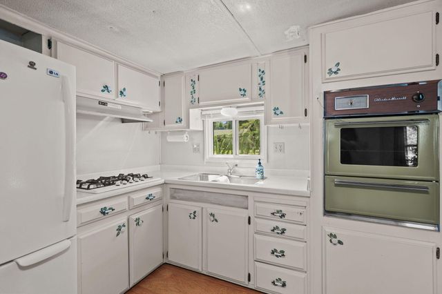 7059 Marie Lane, Anderson, CA 96007