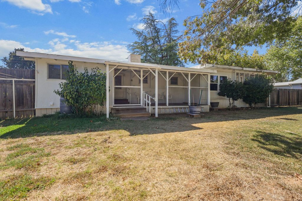 7059 Marie Lane, Anderson, CA 96007