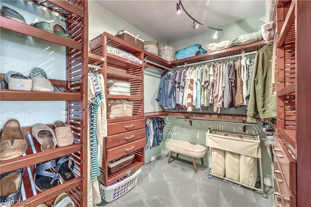 8908 Martin Downs Place, Las Vegas, NV 89131