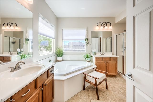 8908 Martin Downs Place, Las Vegas, NV 89131