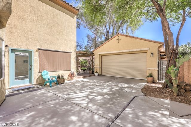 8908 Martin Downs Place, Las Vegas, NV 89131