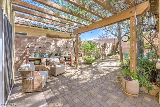 8908 Martin Downs Place, Las Vegas, NV 89131