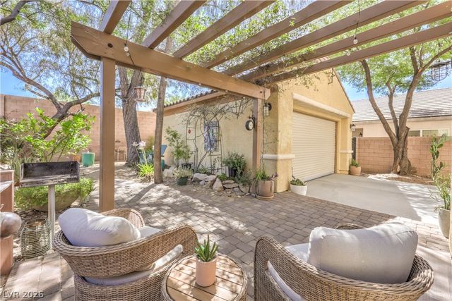 8908 Martin Downs Place, Las Vegas, NV 89131