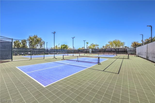 8908 Martin Downs Place, Las Vegas, NV 89131