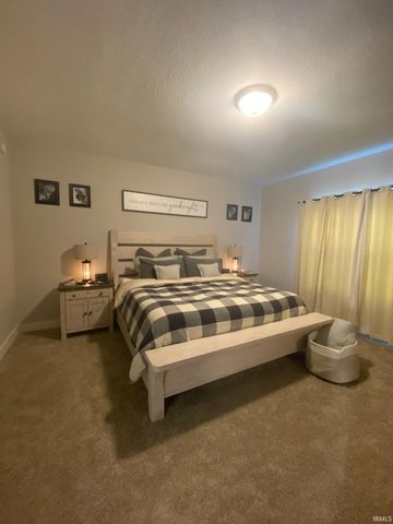 17192 Hillsong Lane, Huntertown, IN 46748