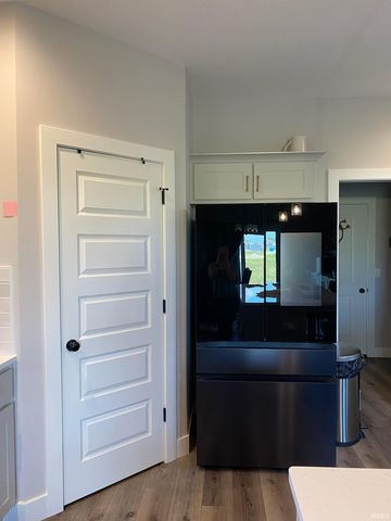 17192 Hillsong Lane, Huntertown, IN 46748