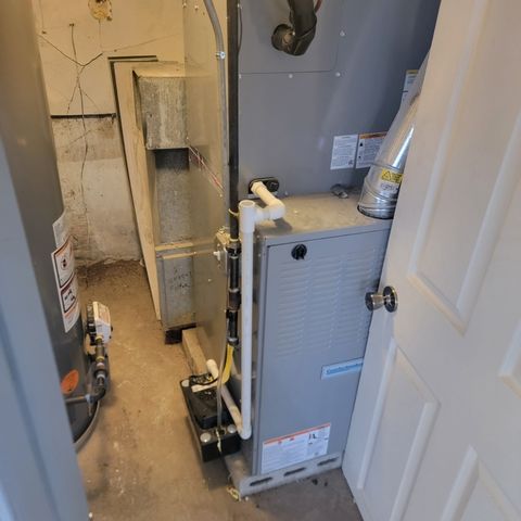 16444 Wolcott Avenue, Markham, IL 60428