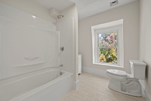 16 Lafayette St 2, Wakefield, MA 01880
