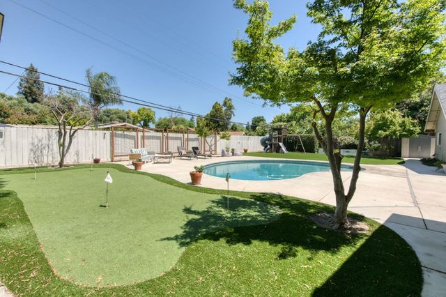 1506 W Browning Avenue, Fresno, CA 93711