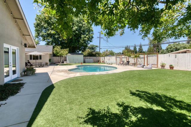 1506 W Browning Avenue, Fresno, CA 93711