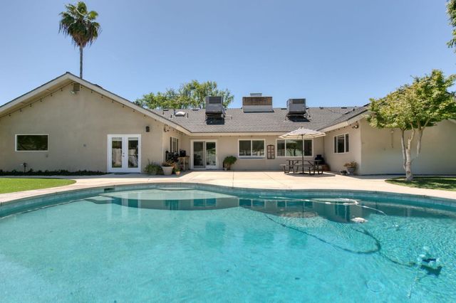 1506 W Browning Avenue, Fresno, CA 93711