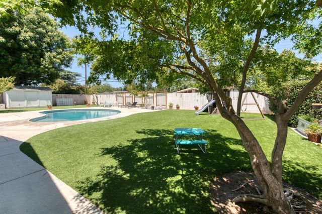 1506 W Browning Avenue, Fresno, CA 93711