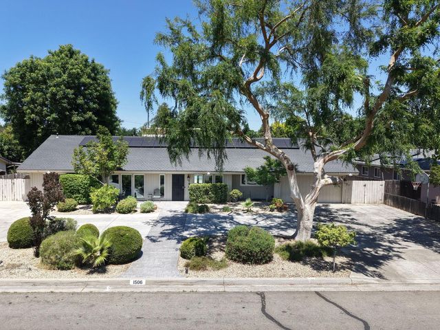 1506 W Browning Avenue, Fresno, CA 93711