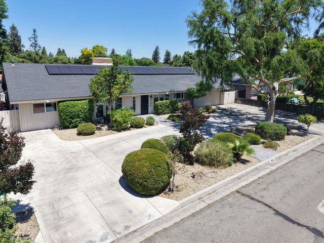 1506 W Browning Avenue, Fresno, CA 93711