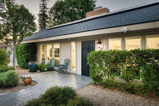 1506 W Browning Avenue, Fresno, CA 93711
