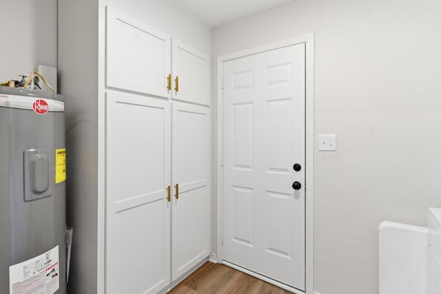 403 Kensington Dr., Hattiesburg, MS 39402