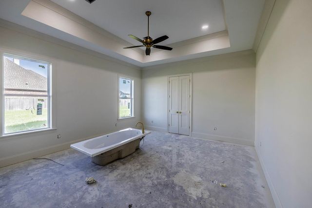 116 Clearwater Lane, Houma, LA 70360