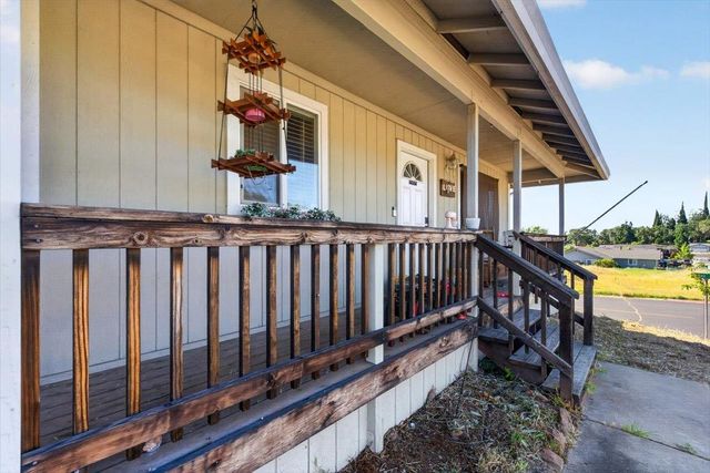 18960 Nugget Way, Plymouth, CA 95669