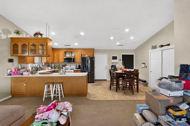 18960 Nugget Way, Plymouth, CA 95669