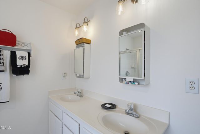 8901 Castleton Lane, Raleigh, NC 27615