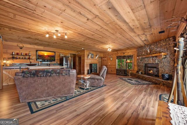 669 Wilscot Farms Road, Morganton, GA 30560