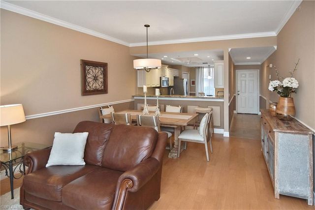 8099 Queen Palm LN 212, Fort Myers, FL 33966