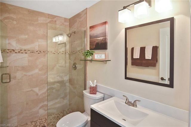 8099 Queen Palm LN 212, Fort Myers, FL 33966