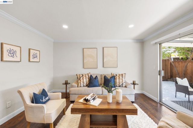 5582 Jonathan Dr, Newark, CA 94560