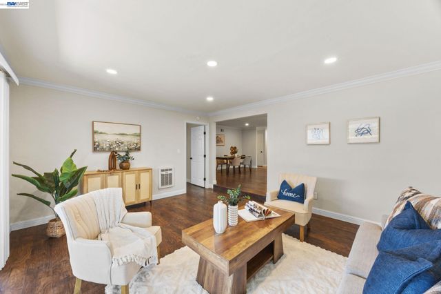 5582 Jonathan Dr, Newark, CA 94560