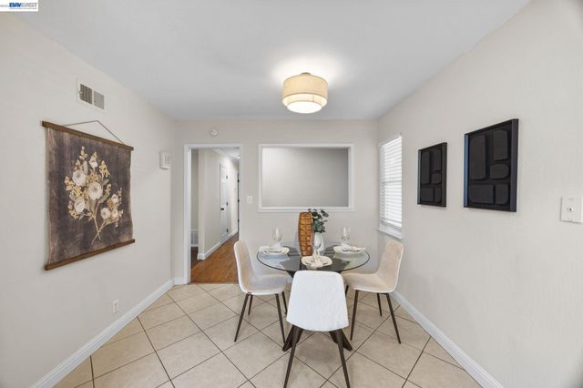 5582 Jonathan Dr, Newark, CA 94560