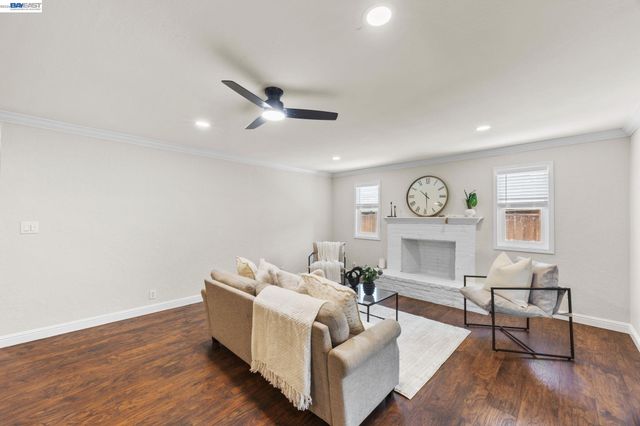 5582 Jonathan Dr, Newark, CA 94560