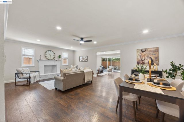 5582 Jonathan Dr, Newark, CA 94560