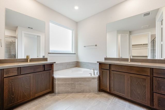 6700 Mill Creek Drive, Mckinney, TX 75071