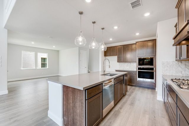 6700 Mill Creek Drive, Mckinney, TX 75071