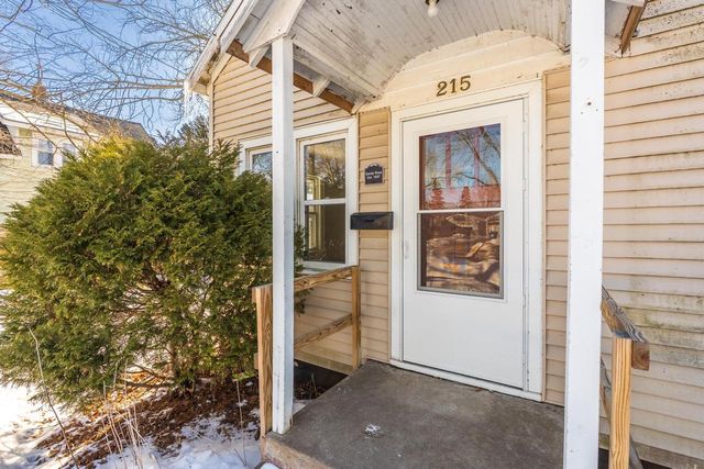 215 E ROSS AVENUE, Wausau, WI 54403