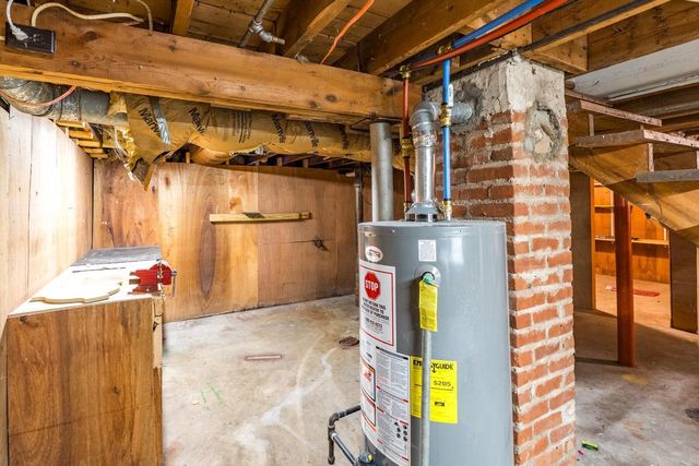 215 E ROSS AVENUE, Wausau, WI 54403