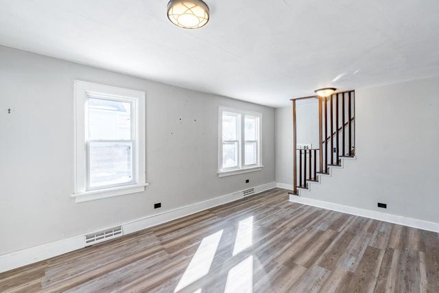 215 E ROSS AVENUE, Wausau, WI 54403